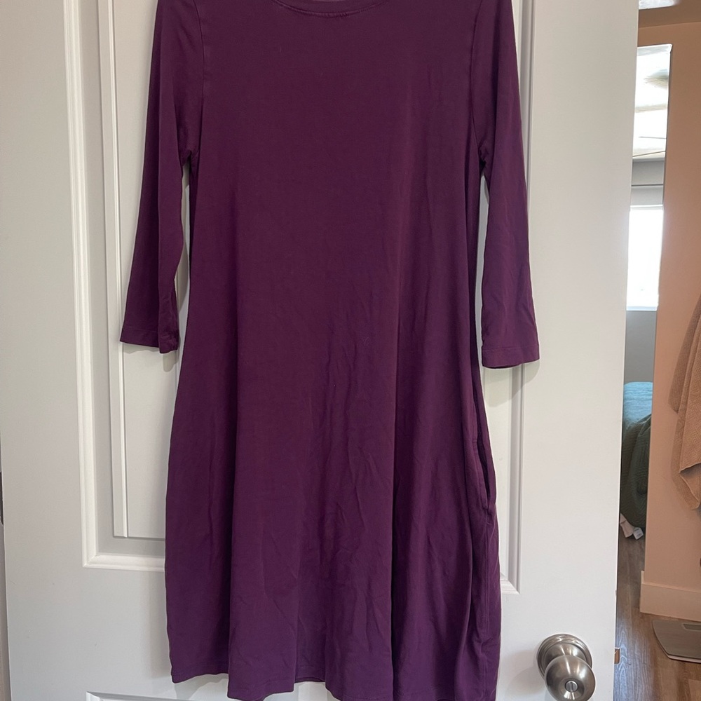 Time and Tru Purple Casual 3/4 Sleeve Dress